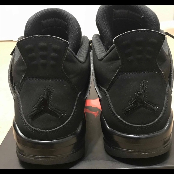 Air Jordan Retro 'Black Cat' 2020